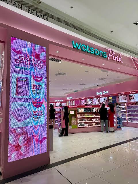 NU Sentral Pink Store